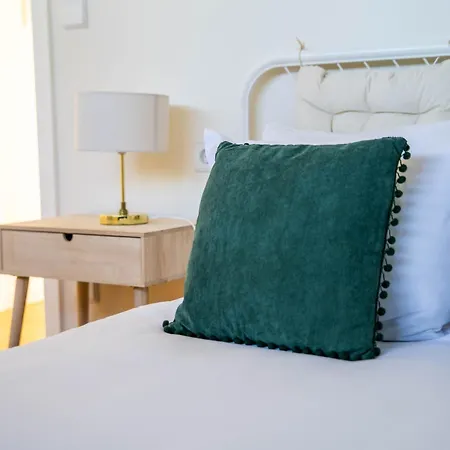 Heights By Lovelystay Apartment *
