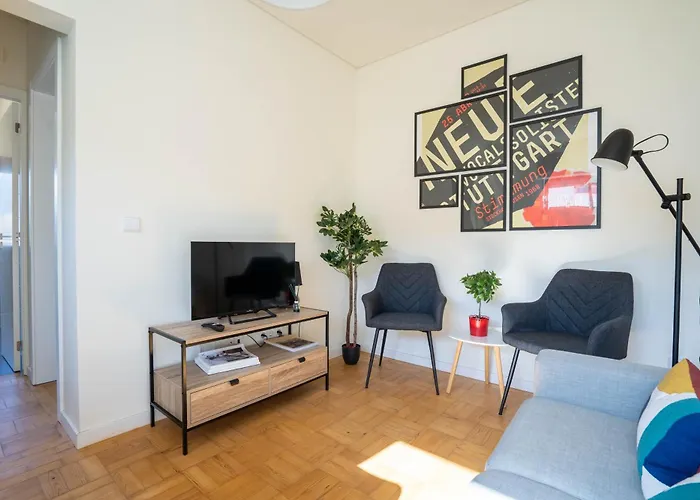 Heights By Lovelystay 波尔图